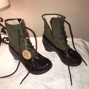 JBU by Jambu Lace-up Wedge Duck Boots